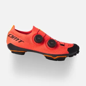 DMT KM0 SHOES CORAL/BLACK