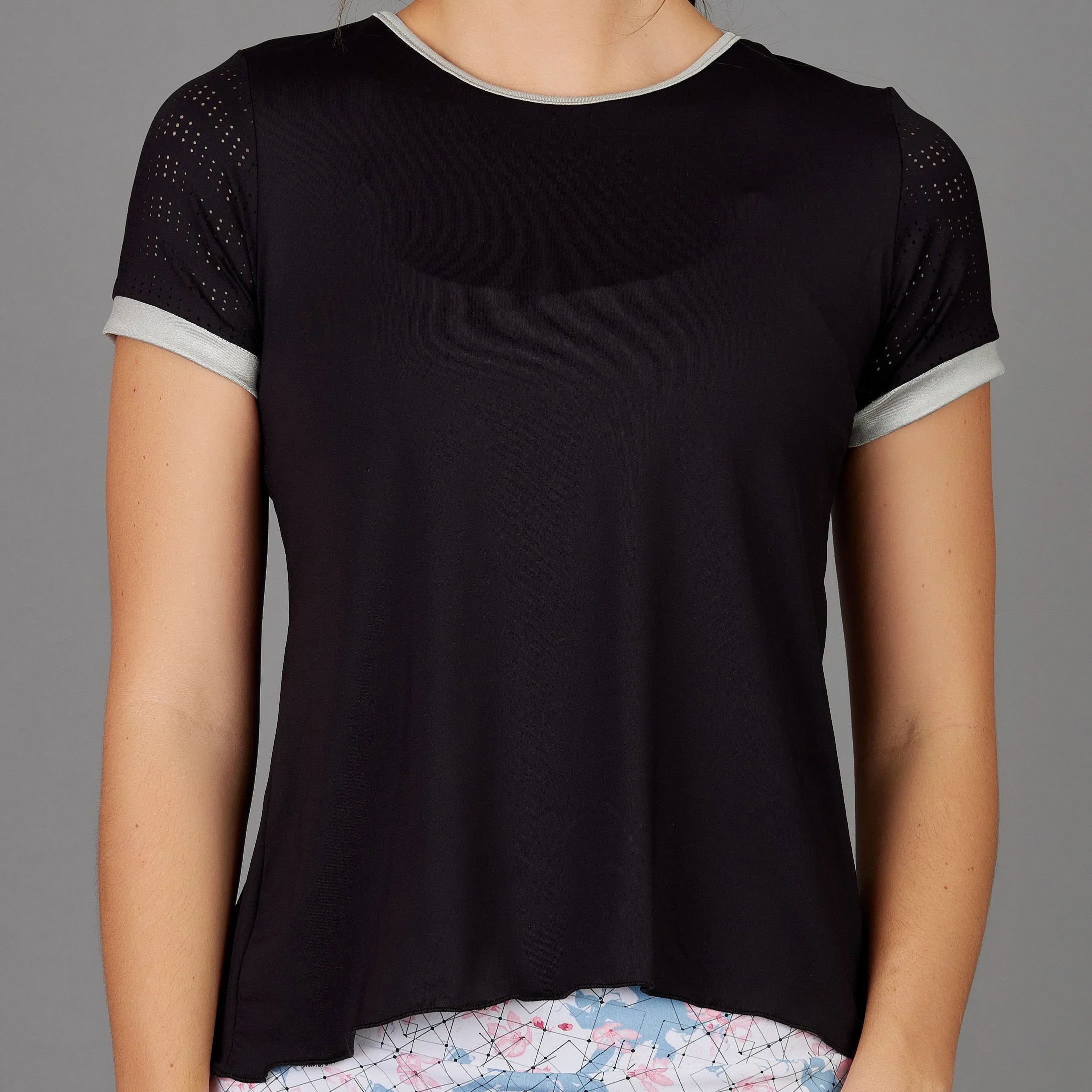 Grids Short-Sleeve Top (black)