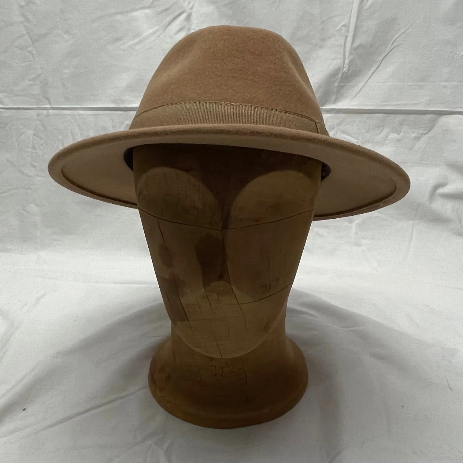 M by Flechet - Cashmere/Wool - Tear Drop Fedora - Camel