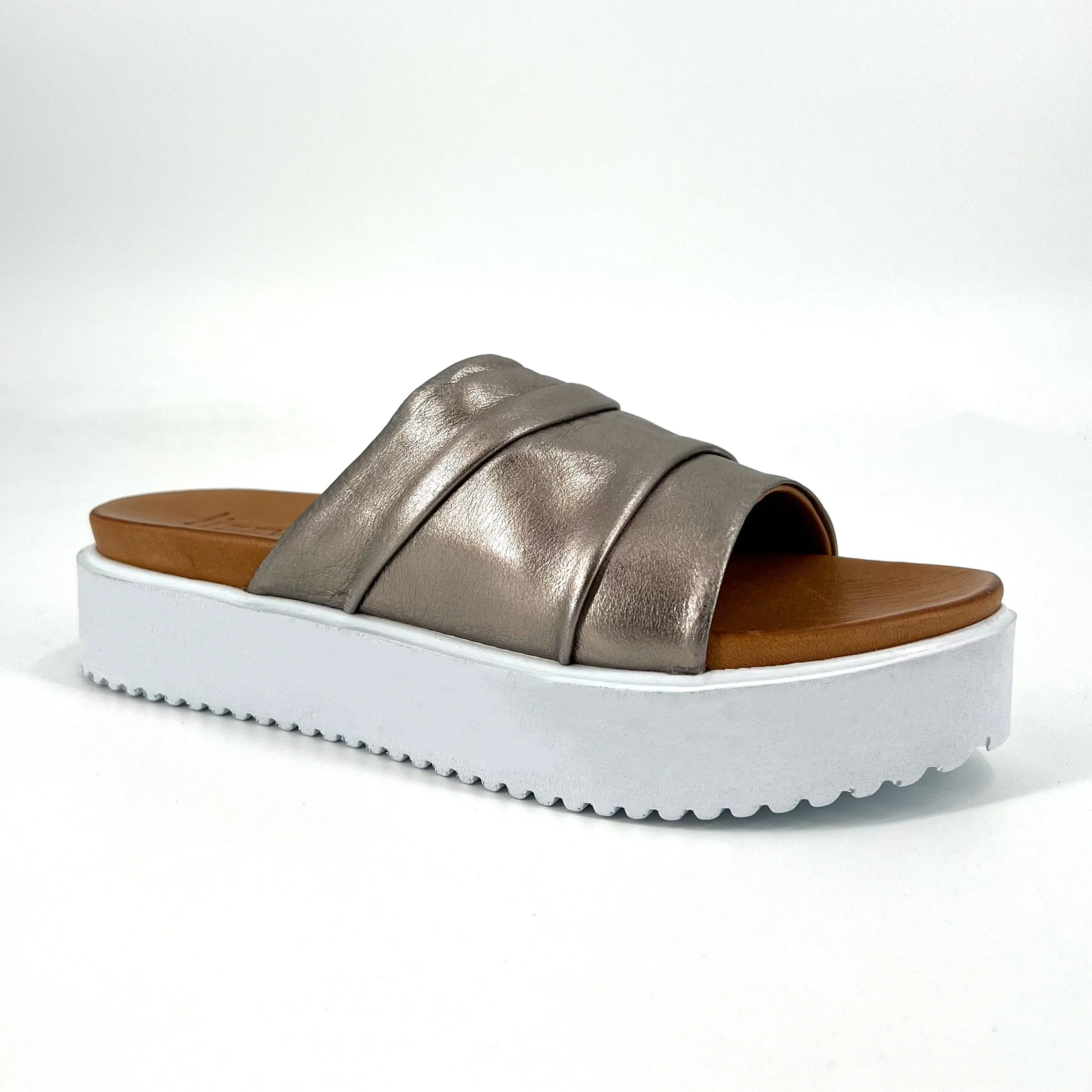 The Pleated Comfort Slide in Metallic